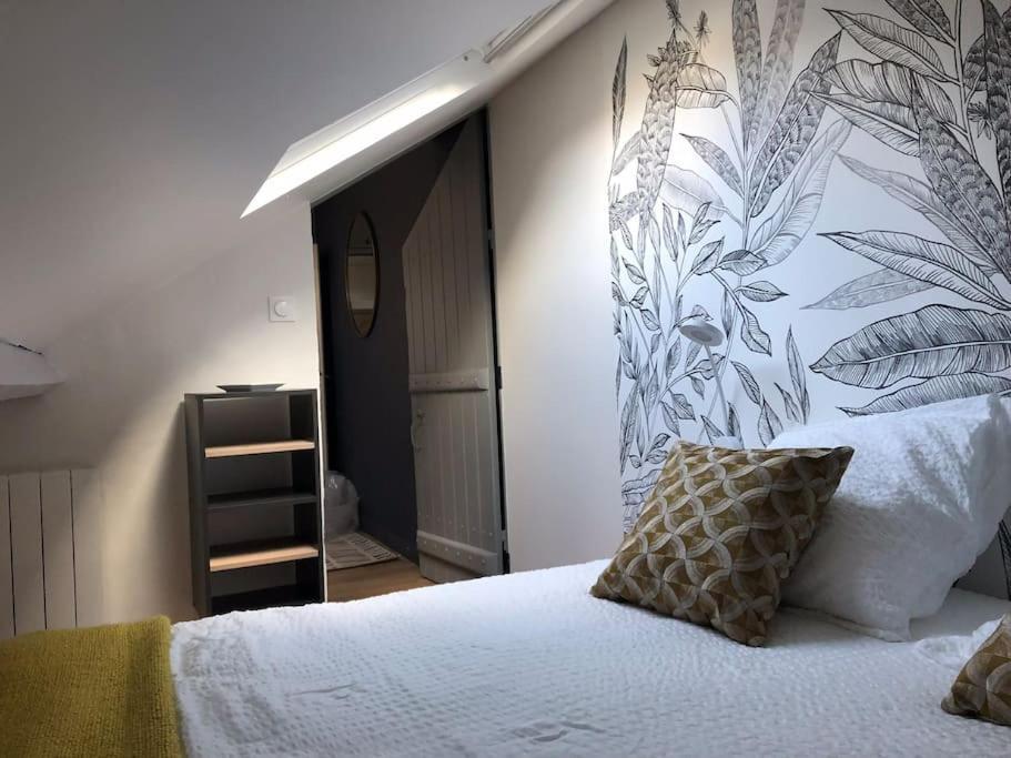 Appartement En Coeur De Ville Angers Bagian luar foto
